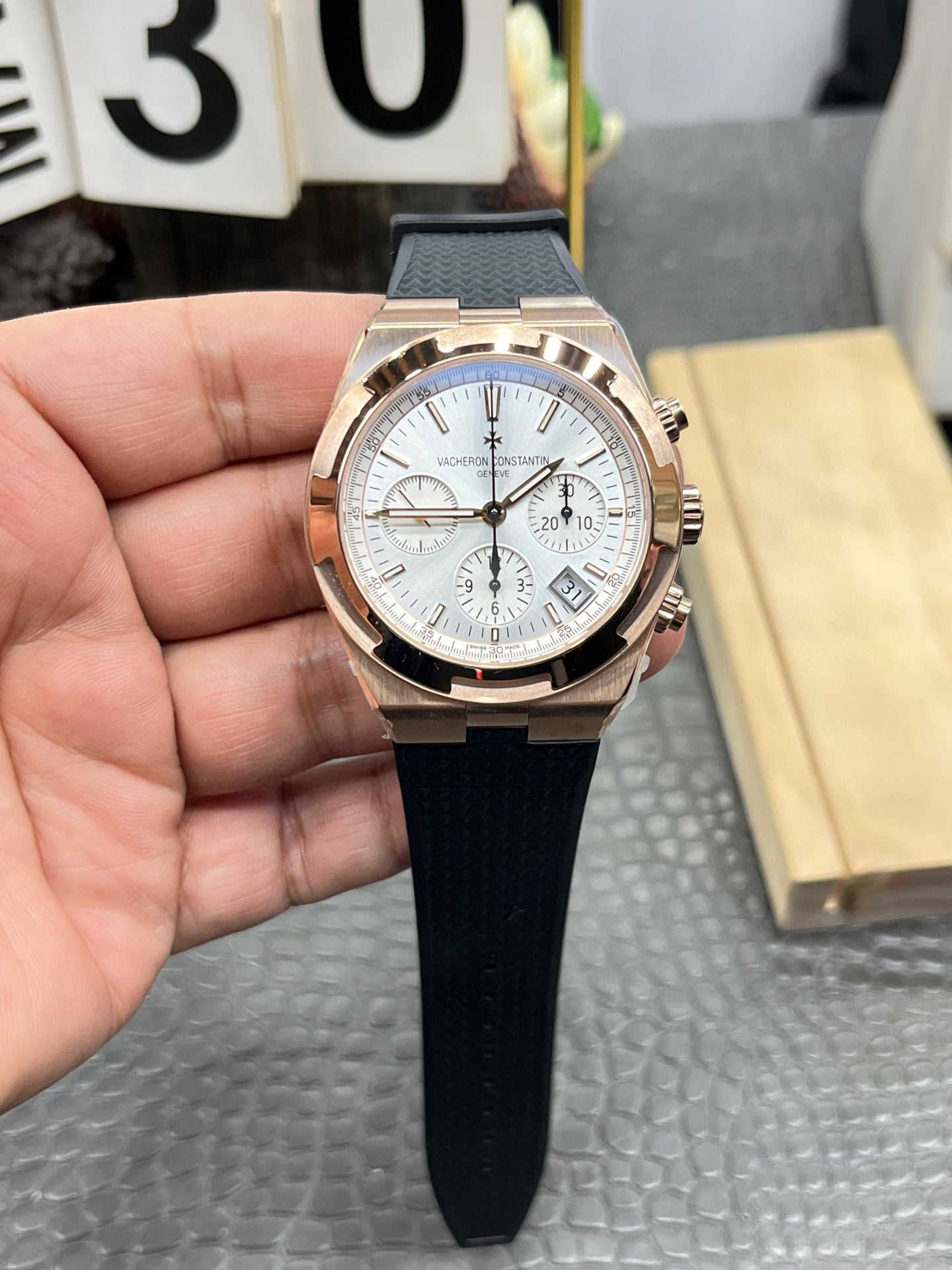 Vacheron Constantin Overseas Chronograph 5500V/000R-B074