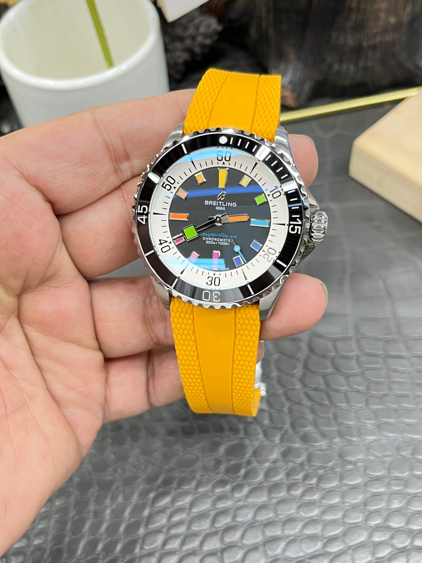 Breitling Superocean Automatic 42 A17375211B2S4
