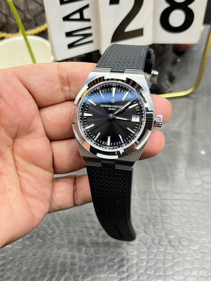 Vacheron Constantin Overseas 4500V Steel Black Dial