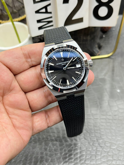 Vacheron Constantin Overseas 4500V Steel Black Dial
