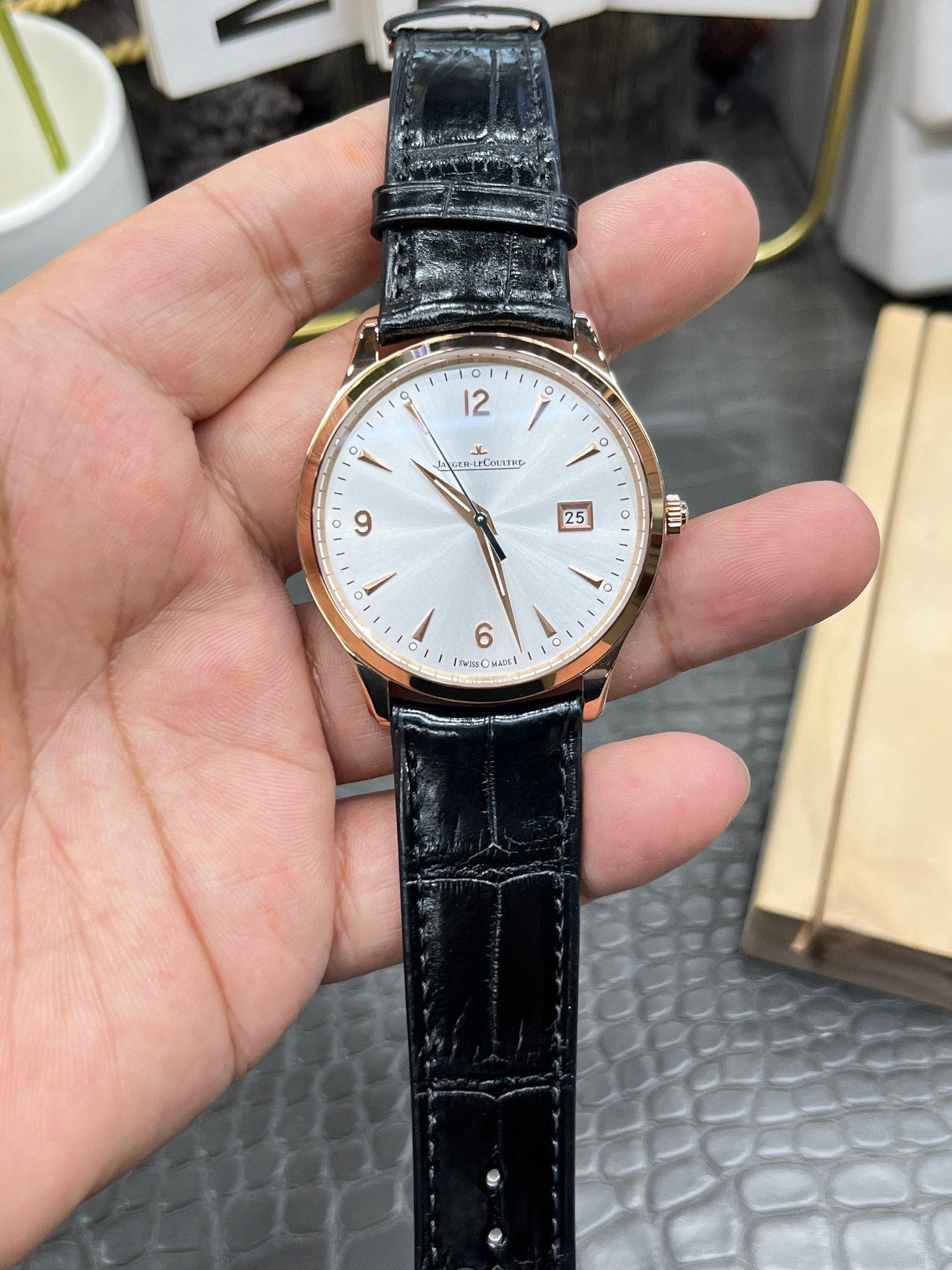 Jaeger-LeCoultre Master Control Date 1542520