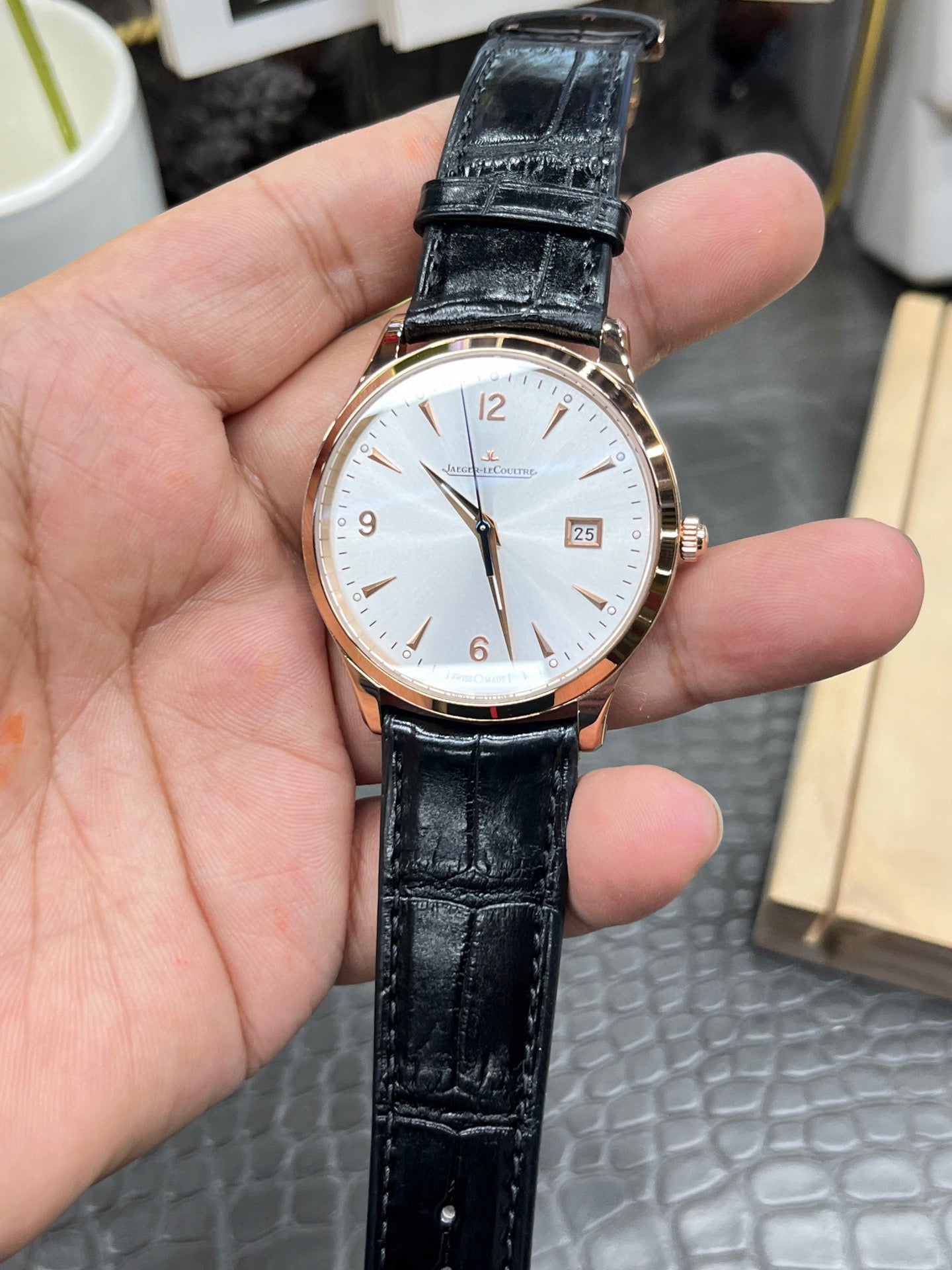 Jaeger-LeCoultre Master Control Date 1542520