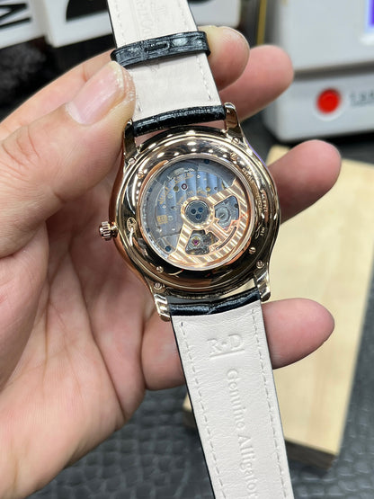 Jaeger-LeCoultre Master Control Date 1542520