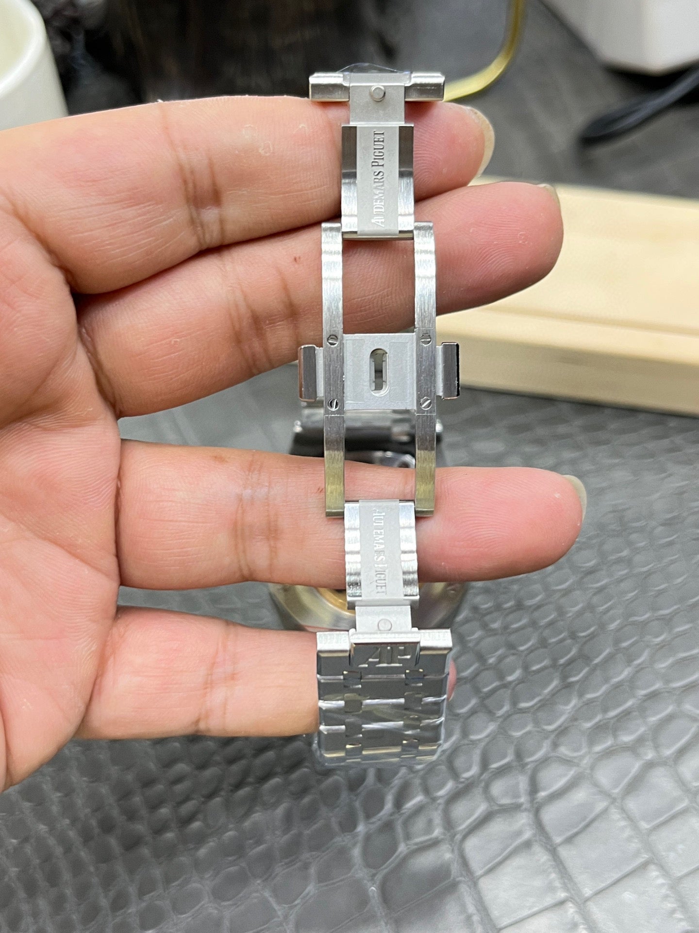 Audemars Piguet Royal Oak Double Balance Wheel Openworked 15407ST.OO.1220ST.01
