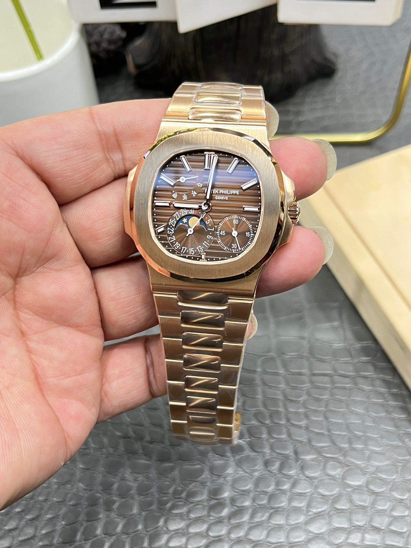 Patek Philippe 5712/1R-001
