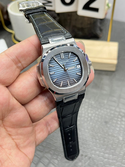 Patek Philippe 5711/1A-001
