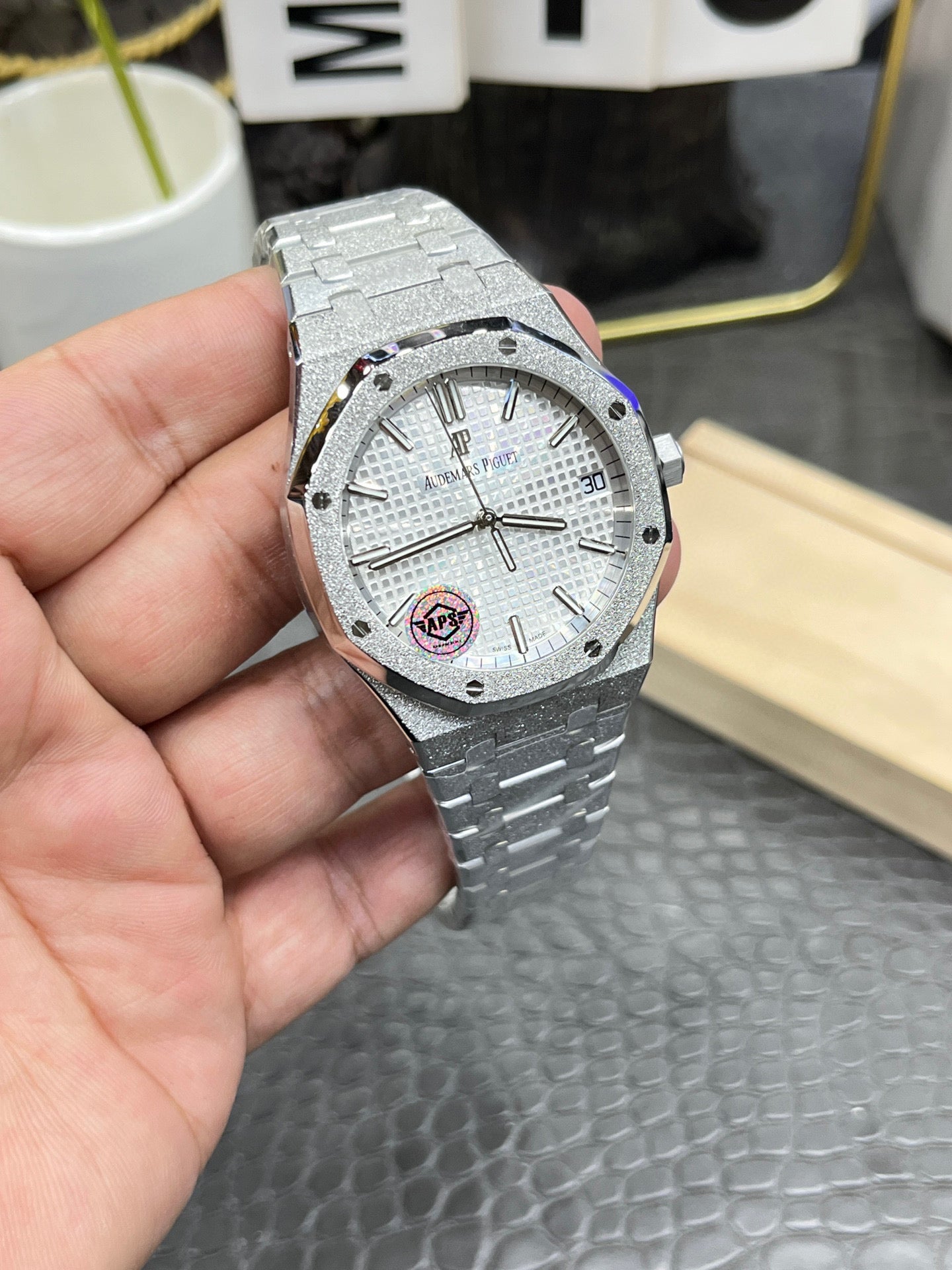 Audemars Piguet Royal Oak 15500 Frosted Gold White Dial
