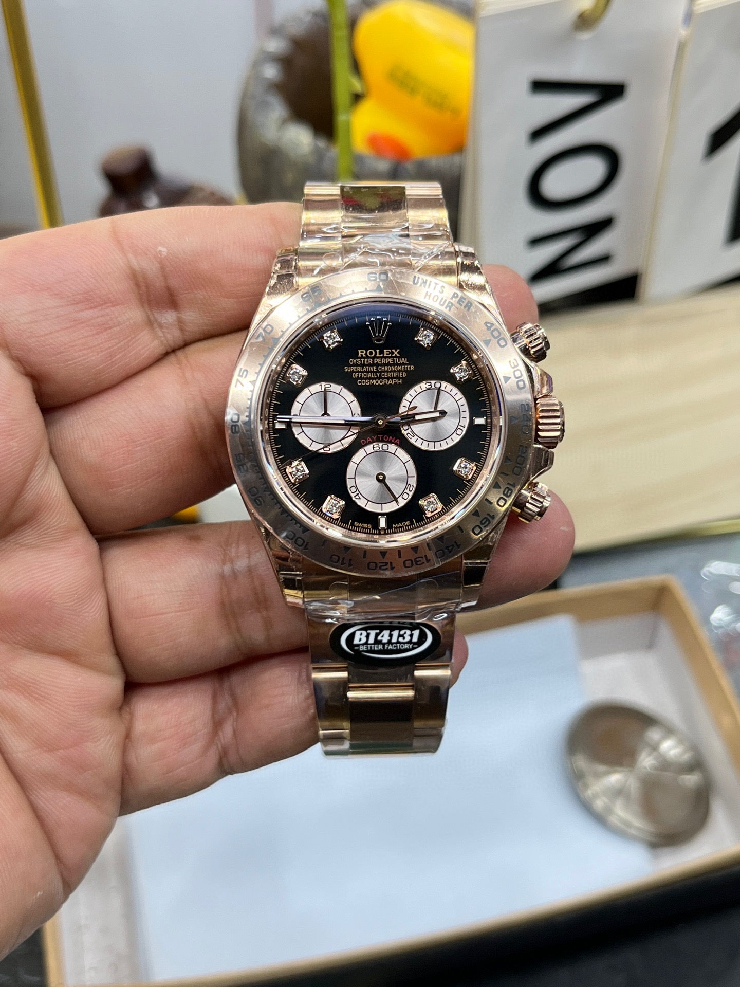 Rolex Cosmograph Daytona m126505-0002