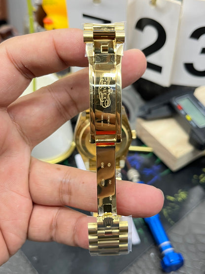 Rolex Day-Date Special Dial “No Index Script Dia
