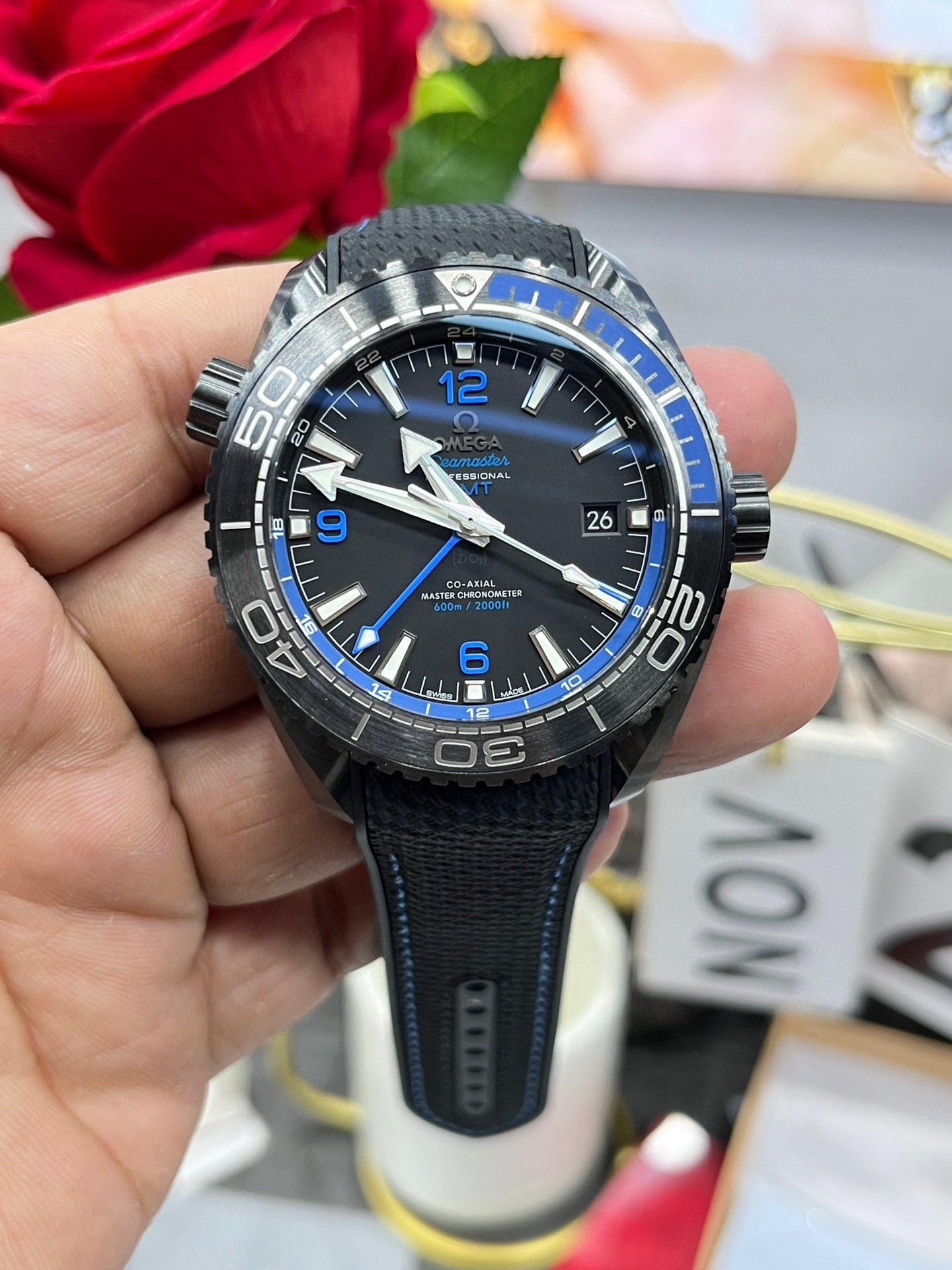 Omega Seamaster Planet Ocean 600M Co-Axial GMT “Deep Black” 215.92.46.22.01.002