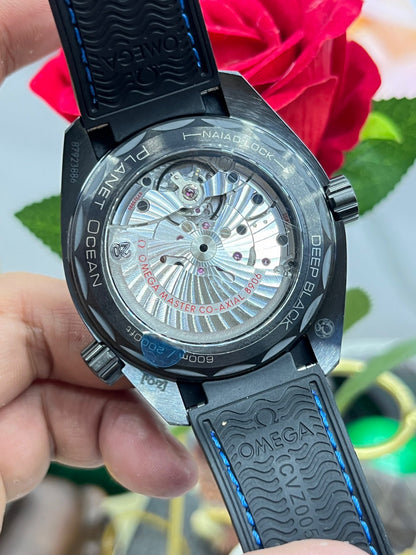 Omega Seamaster Planet Ocean 600M Co-Axial GMT “Deep Black” 215.92.46.22.01.002