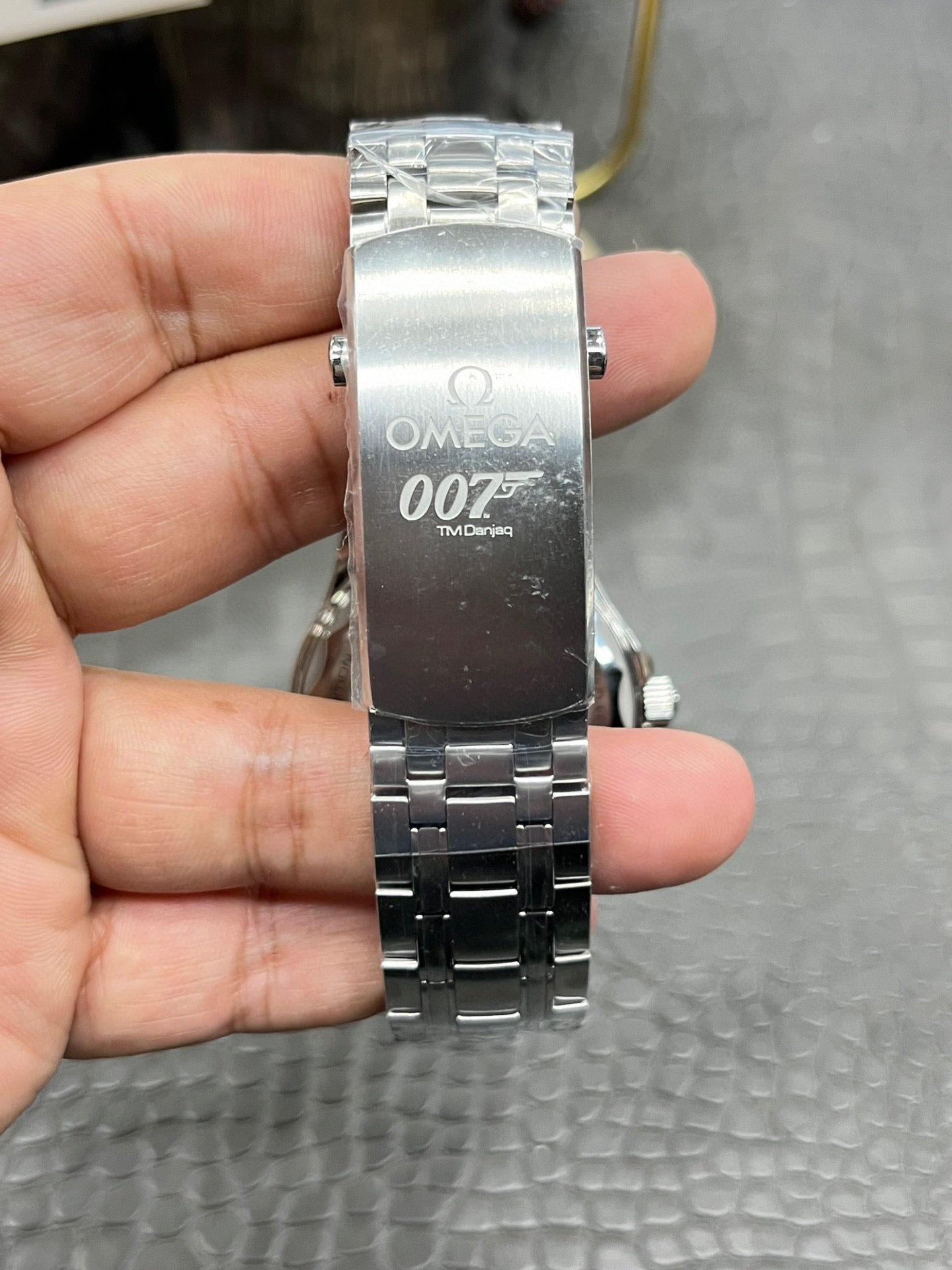 Omega Seamaster Diver 300M Co-Axial Master Chronometer James Bond Limited Edition 210.22.42.20.01.004