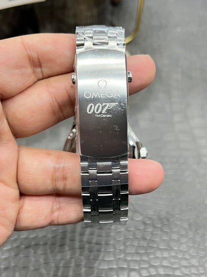 Omega Seamaster Diver 300M Co-Axial Master Chronometer James Bond Limited Edition 210.22.42.20.01.004