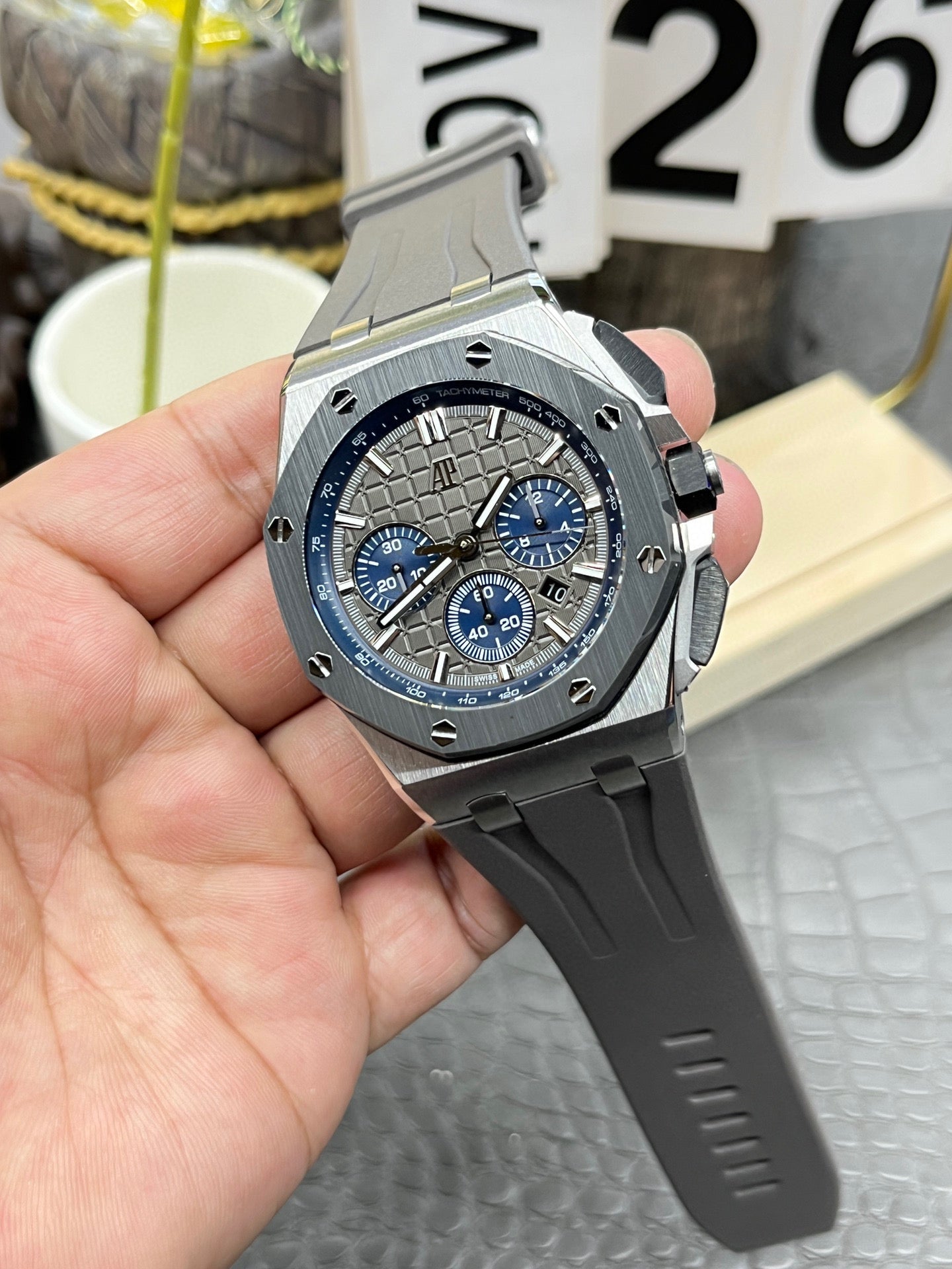 Audemars Piguet Royal Oak Offshore Selfwinding Chronograph 43mm 26420IO.OO.A009CA.01