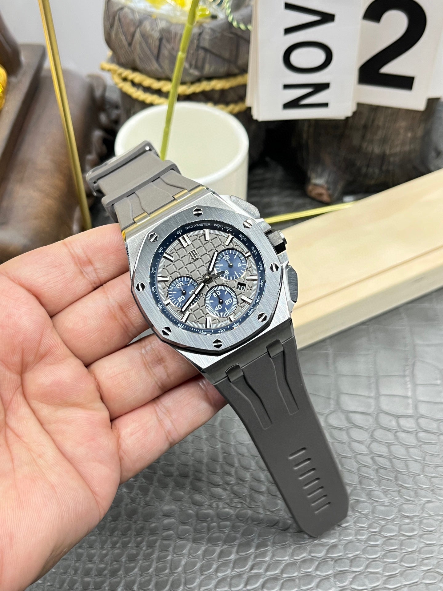 Audemars Piguet Royal Oak Offshore Selfwinding Chronograph 43mm 26420IO.OO.A009CA.01