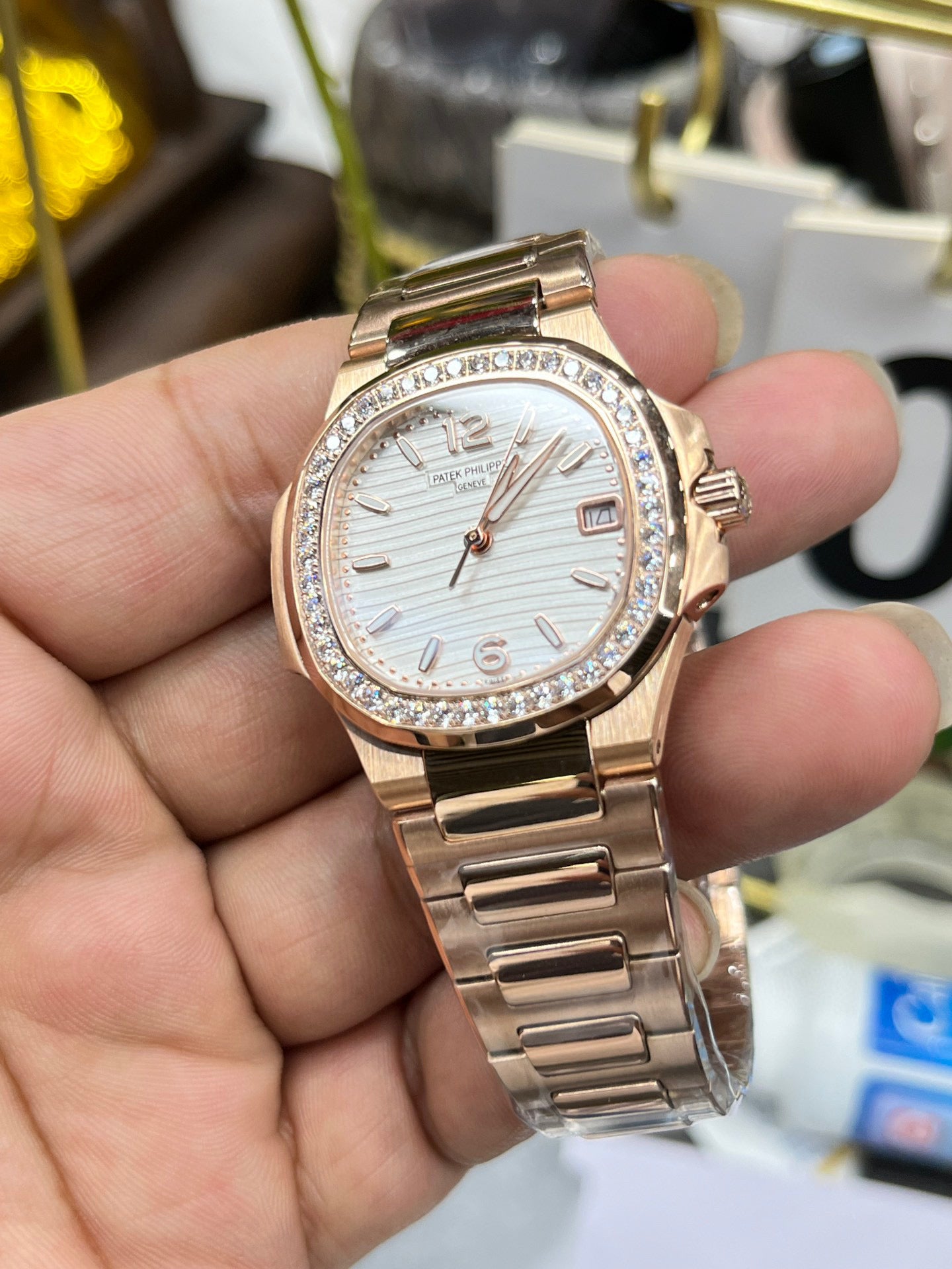 Patek Philippe Nautilus 7010/1R-011