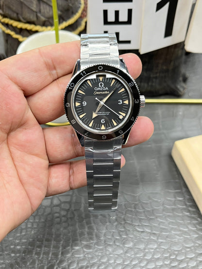 Omega Seamaster 300 233.32.41.21.01.001