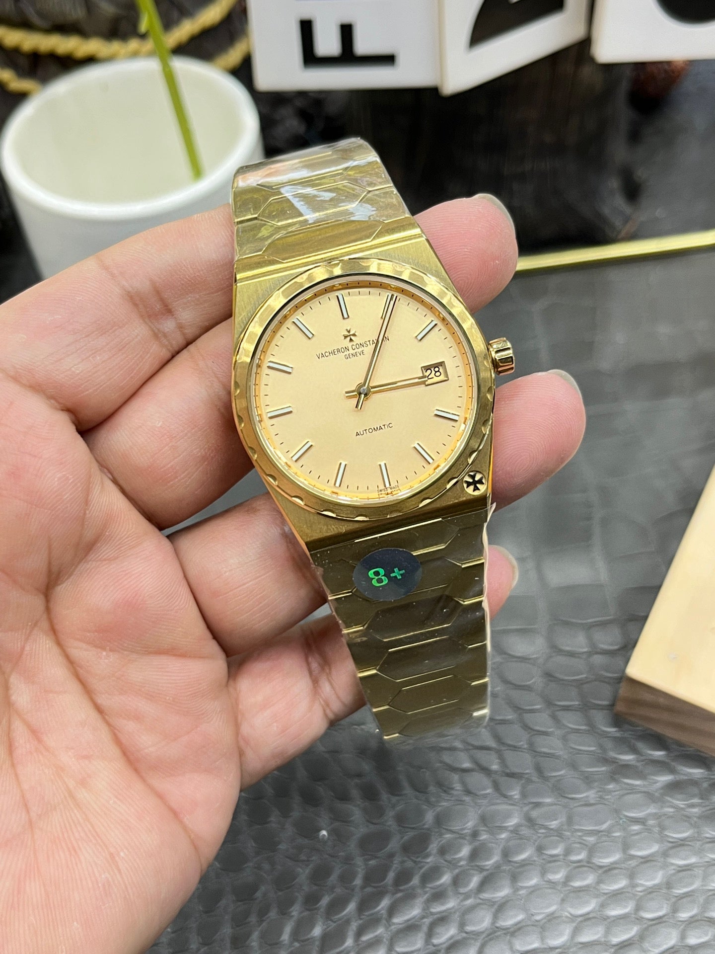 Vacheron Constantin Historiques 222 Ref. 4200H/222J-B935