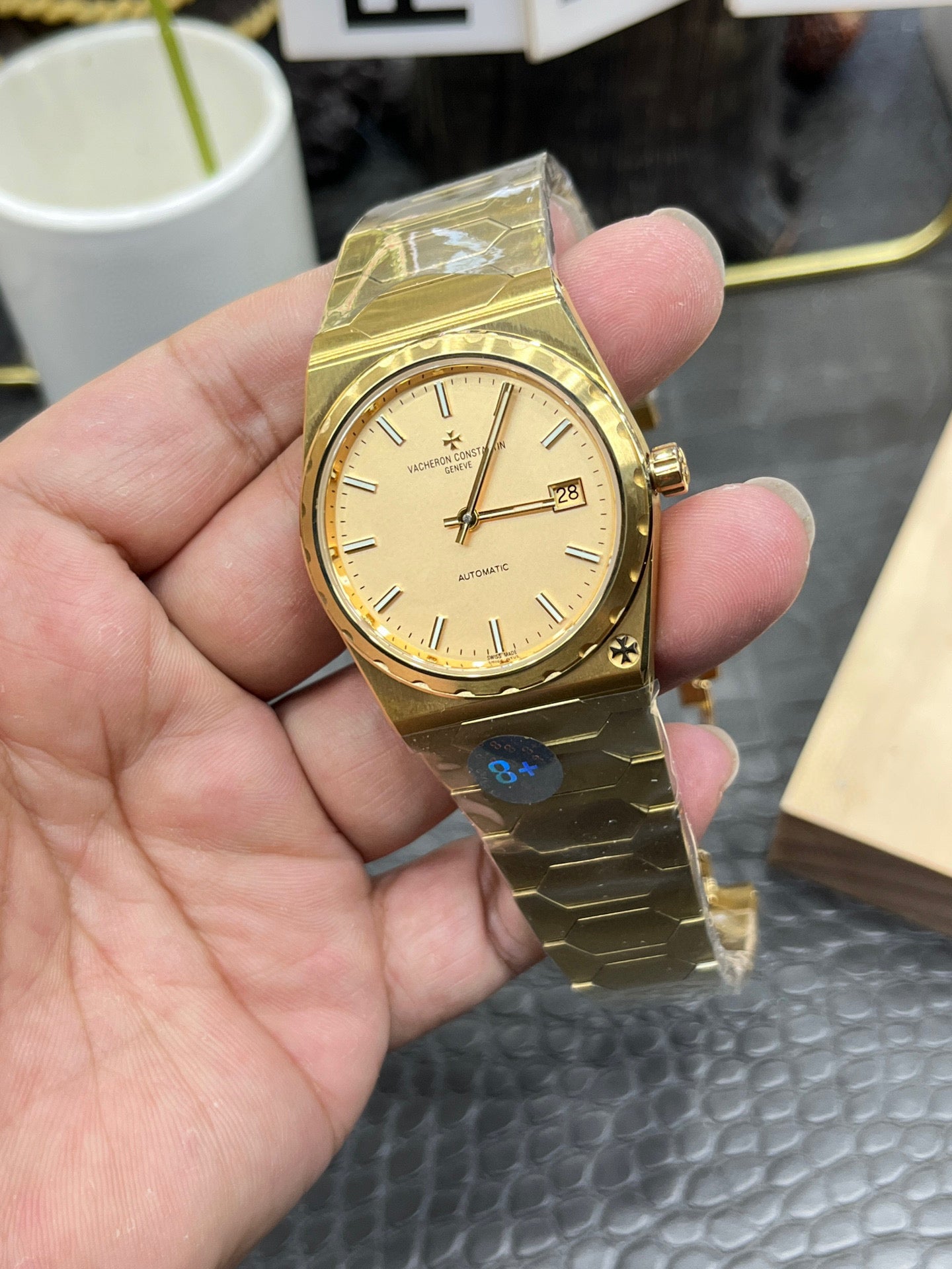 Vacheron Constantin Historiques 222 Ref. 4200H/222J-B935