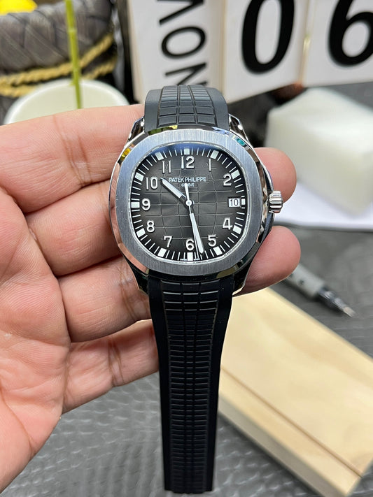 Patek Philippe Aquanaut 5168G Black Dial