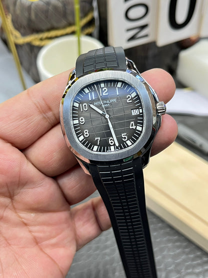 Patek Philippe Aquanaut 5168G Black Dial