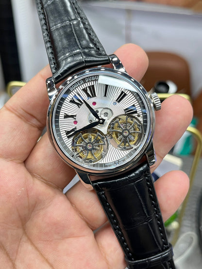 The Roger Dubuis Hommage Double Flying Tourbillon (Ref. RDDBHO0575)