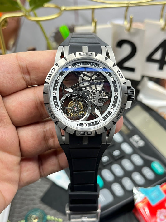 Roger Dubuis Excalibur Monotourbillon RDDBEX0839