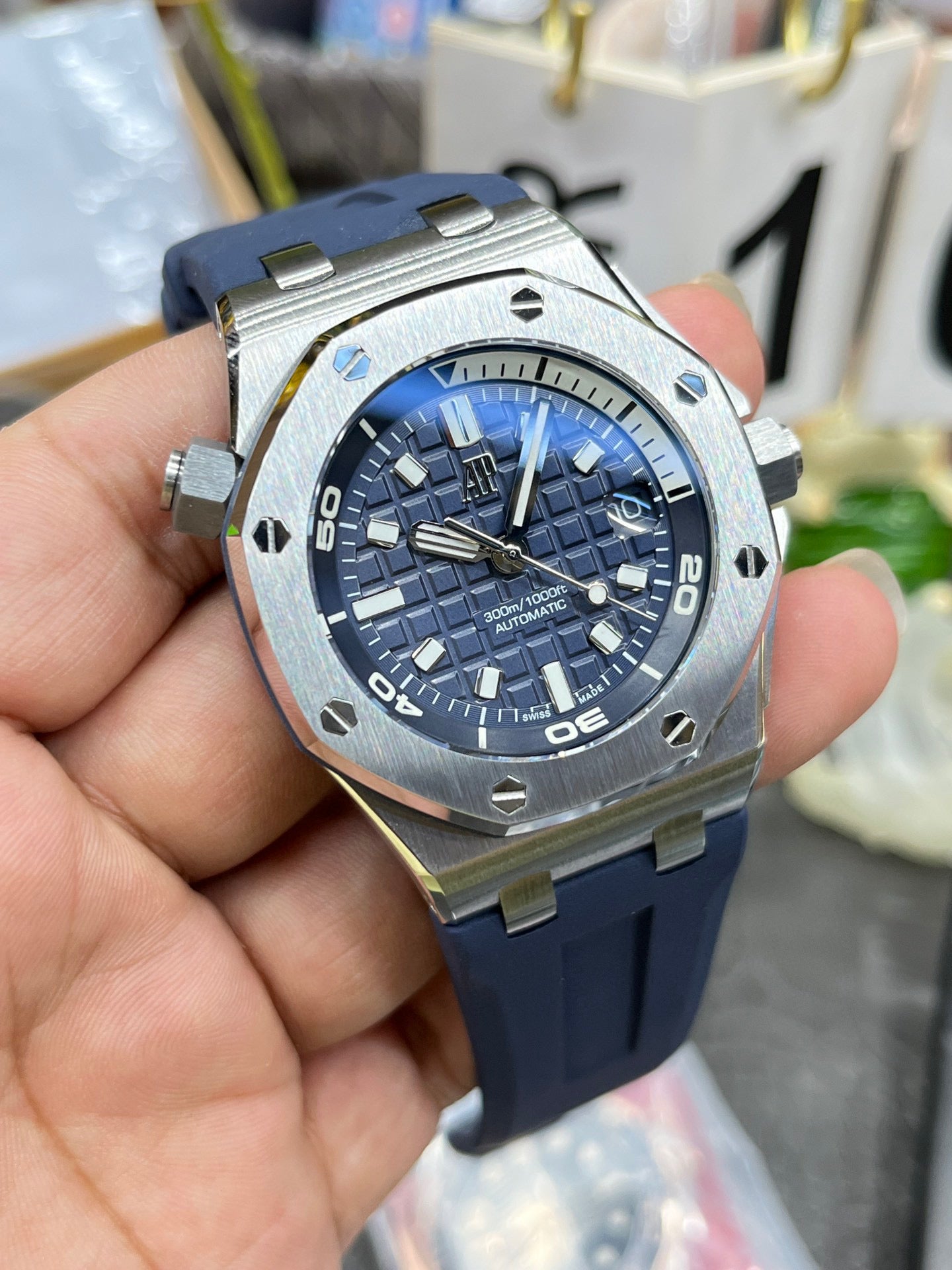 Audemars Piguet Royal Oak Offshore Diver 15720ST.OO.A027CA.01
