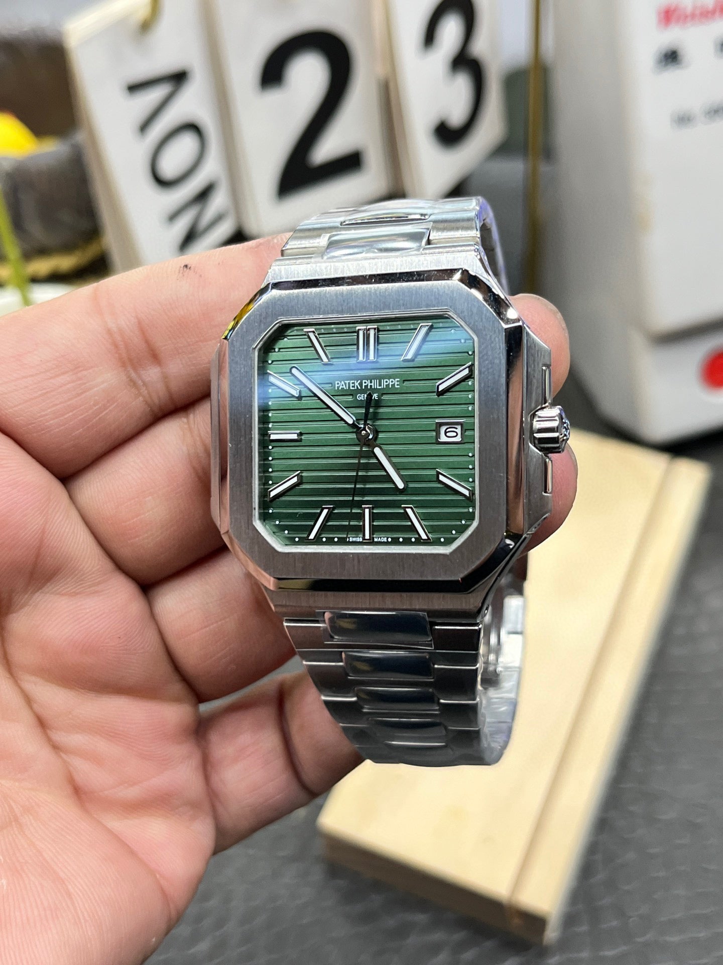 Patek Philippe Cubitus 5821/1A-001
