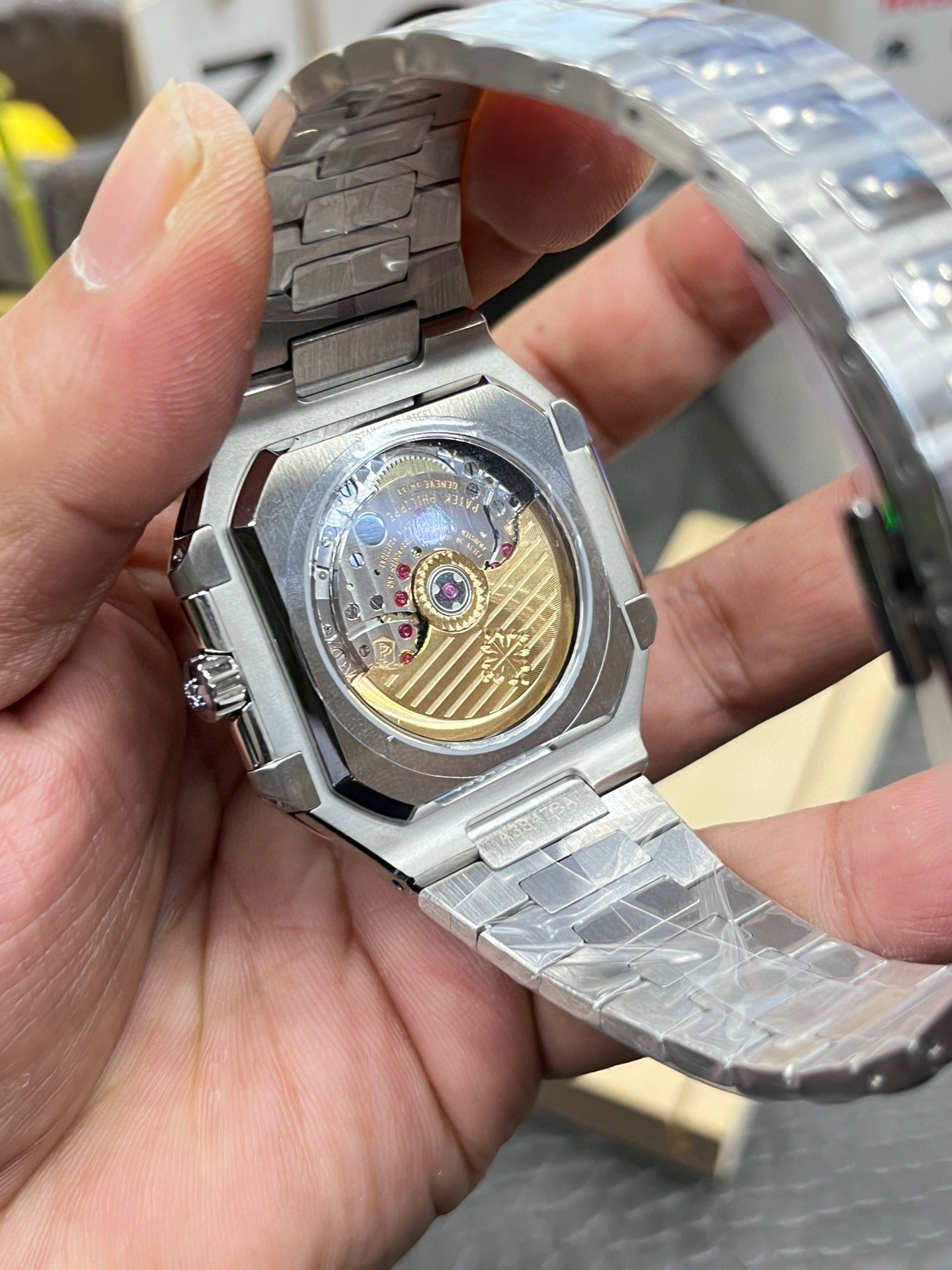 Patek Philippe Cubitus 5821/1A-001