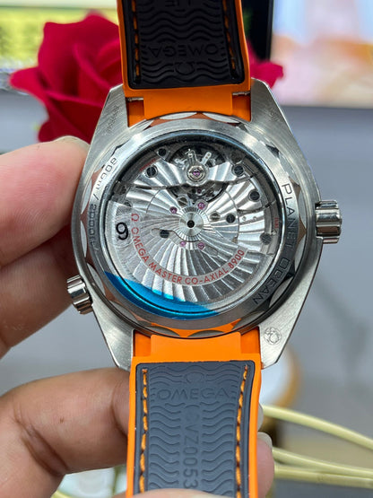 Omega Seamaster Planet Ocean 215.92.44.21.99.001