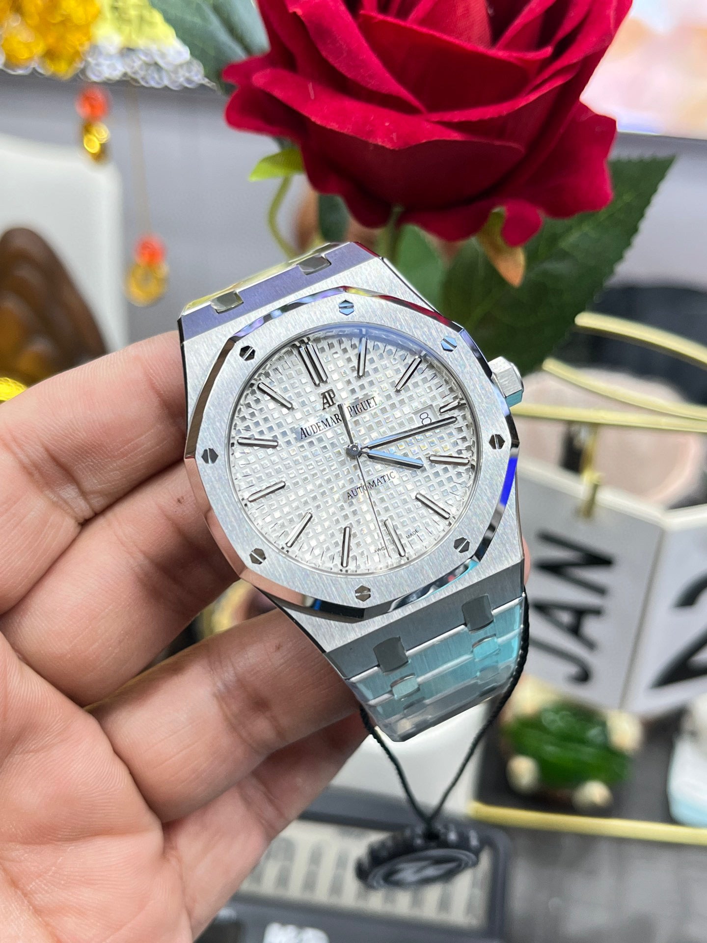 Audemars Piguet Royal Oak Selfwinding 41mm Ref. 15400ST.OO.1220ST.02