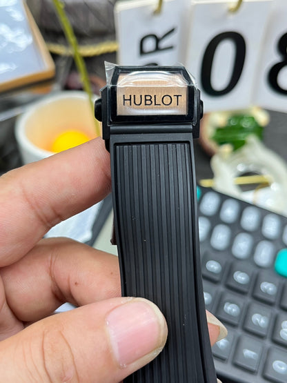 Hublot Big Bang Unico King Gold Rainbow 42mm (441.OX.9910.LR.0999)