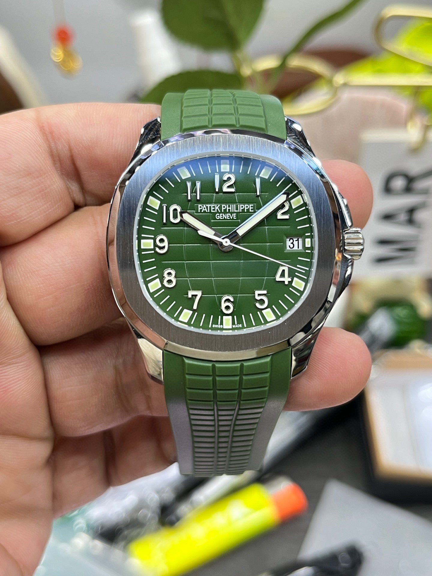 Patek Philippe Aquanaut “Avocado” Editio
