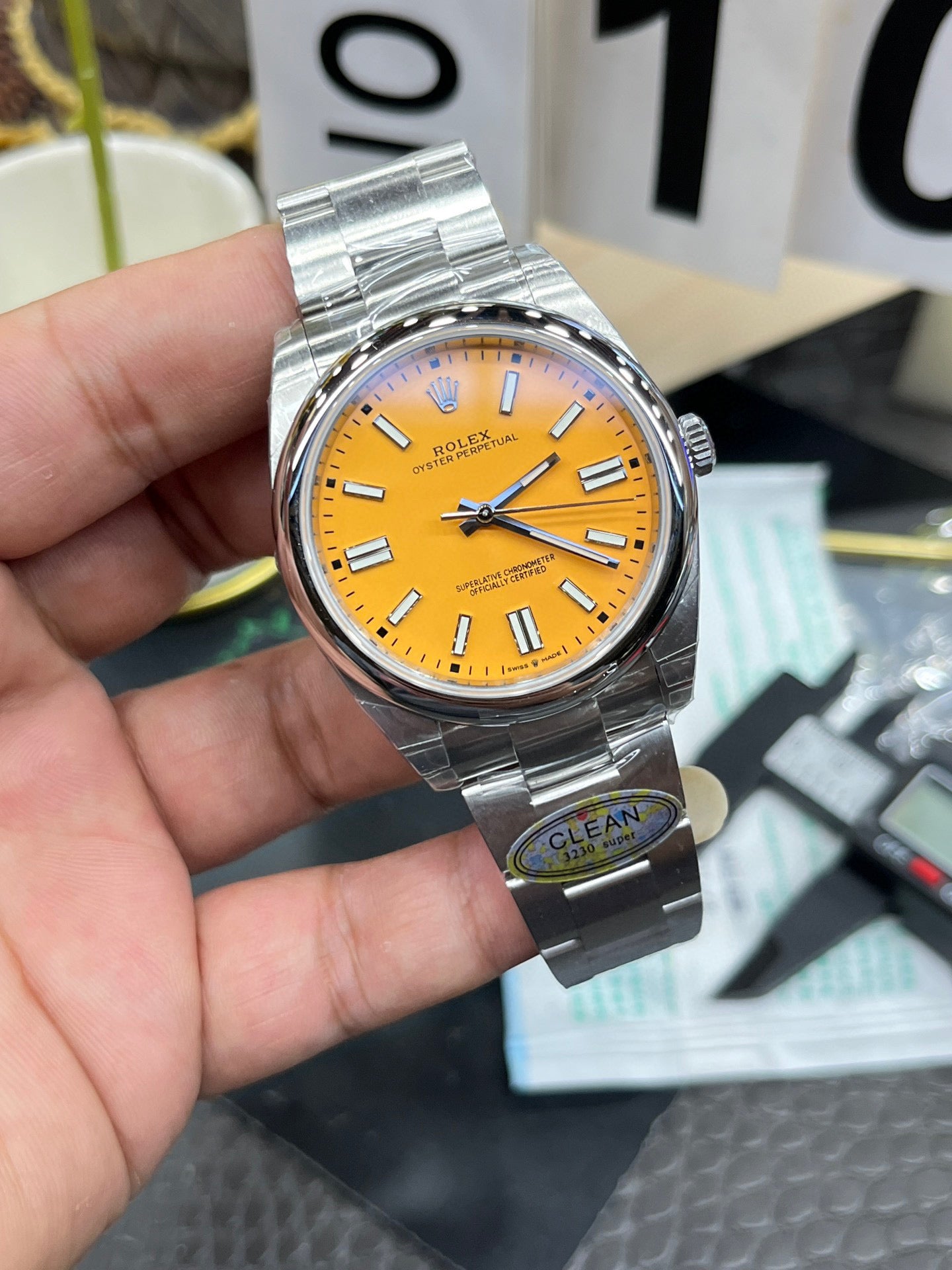 Rolex Oyster Perpetual 41 M126000-0004
