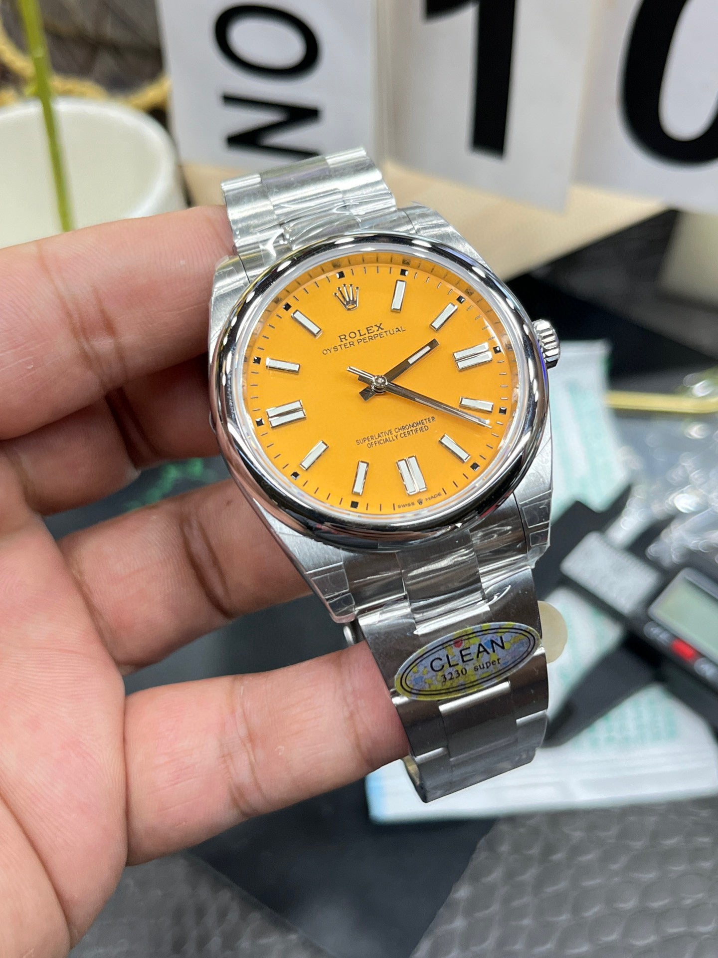 Rolex Oyster Perpetual 41 M126000-0004