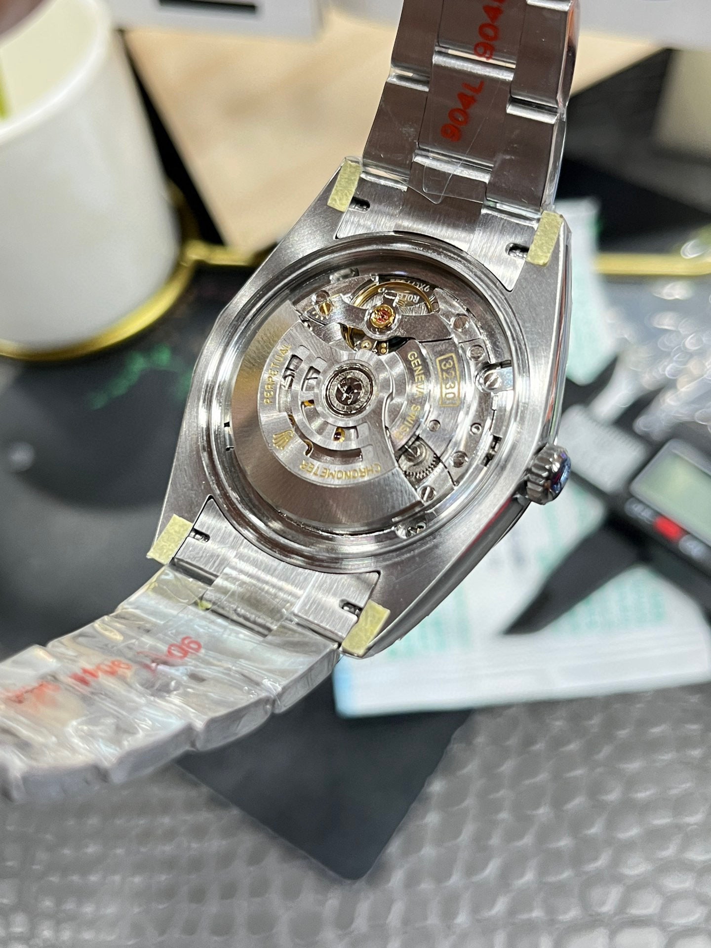 Rolex Oyster Perpetual 41 M126000-0004