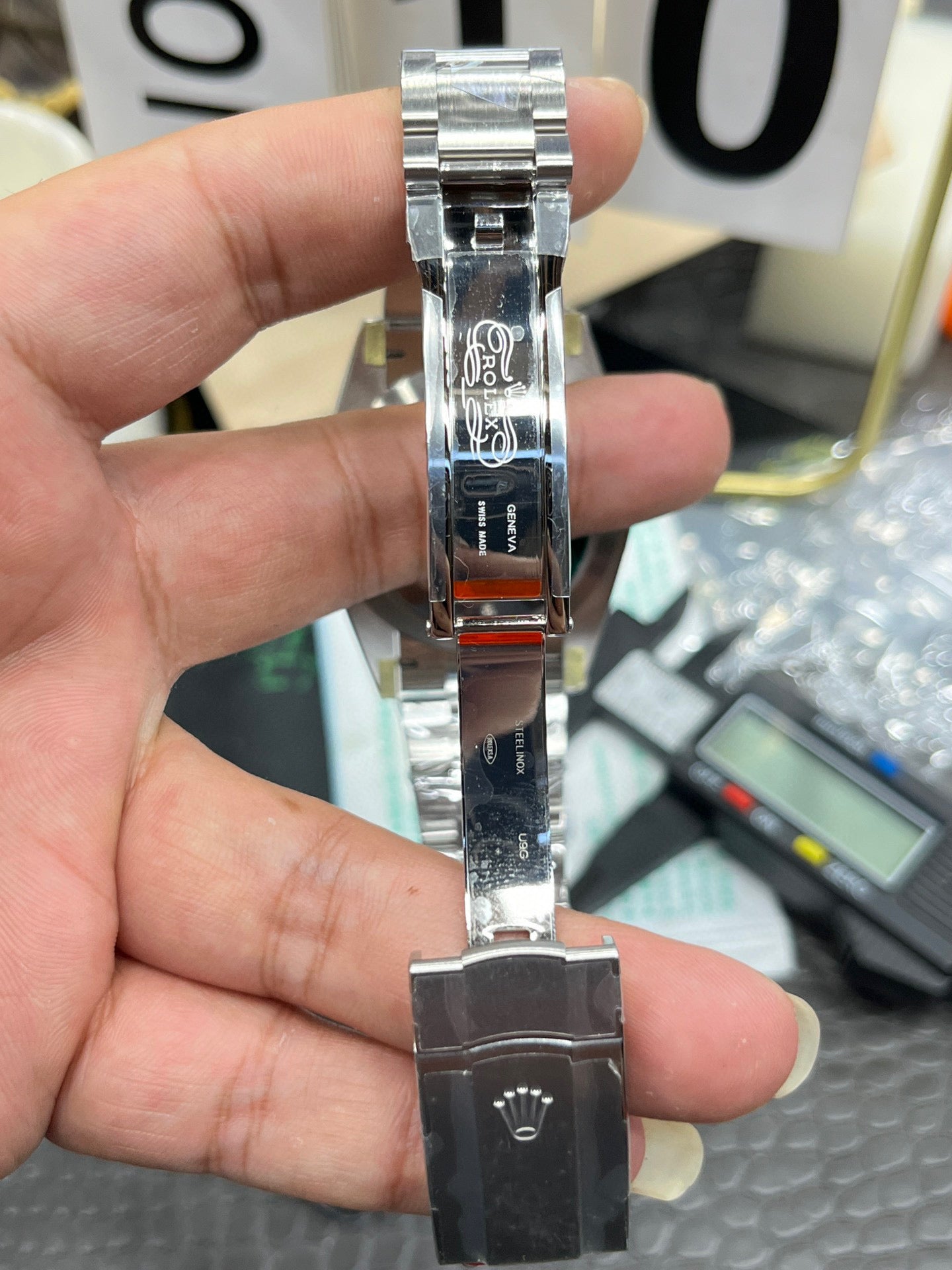Rolex Oyster Perpetual 41 M126000-0004