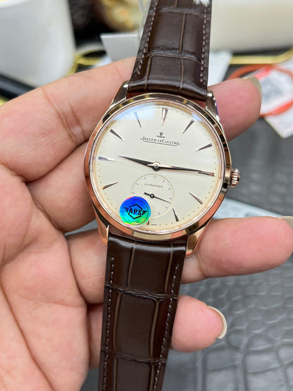Jaeger-LeCoultre Master Control Date 1212510