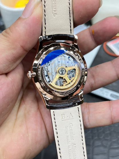 Jaeger-LeCoultre Master Control Date 1212510
