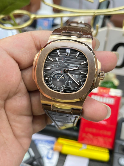 Patek Philippe Nautilus 5712R-001