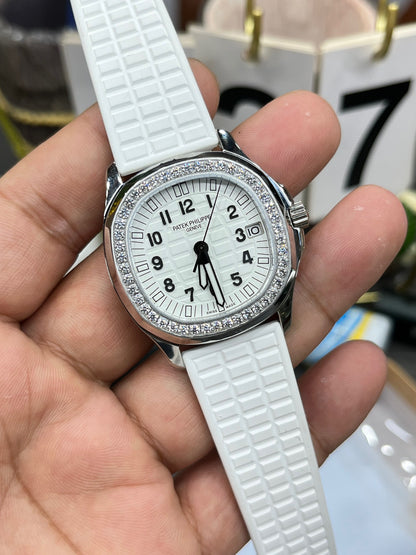 Patek Philippe Aquanaut Mechanical Movement 5067A-024