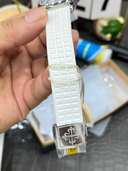Patek Philippe Aquanaut Mechanical Movement 5067A-024