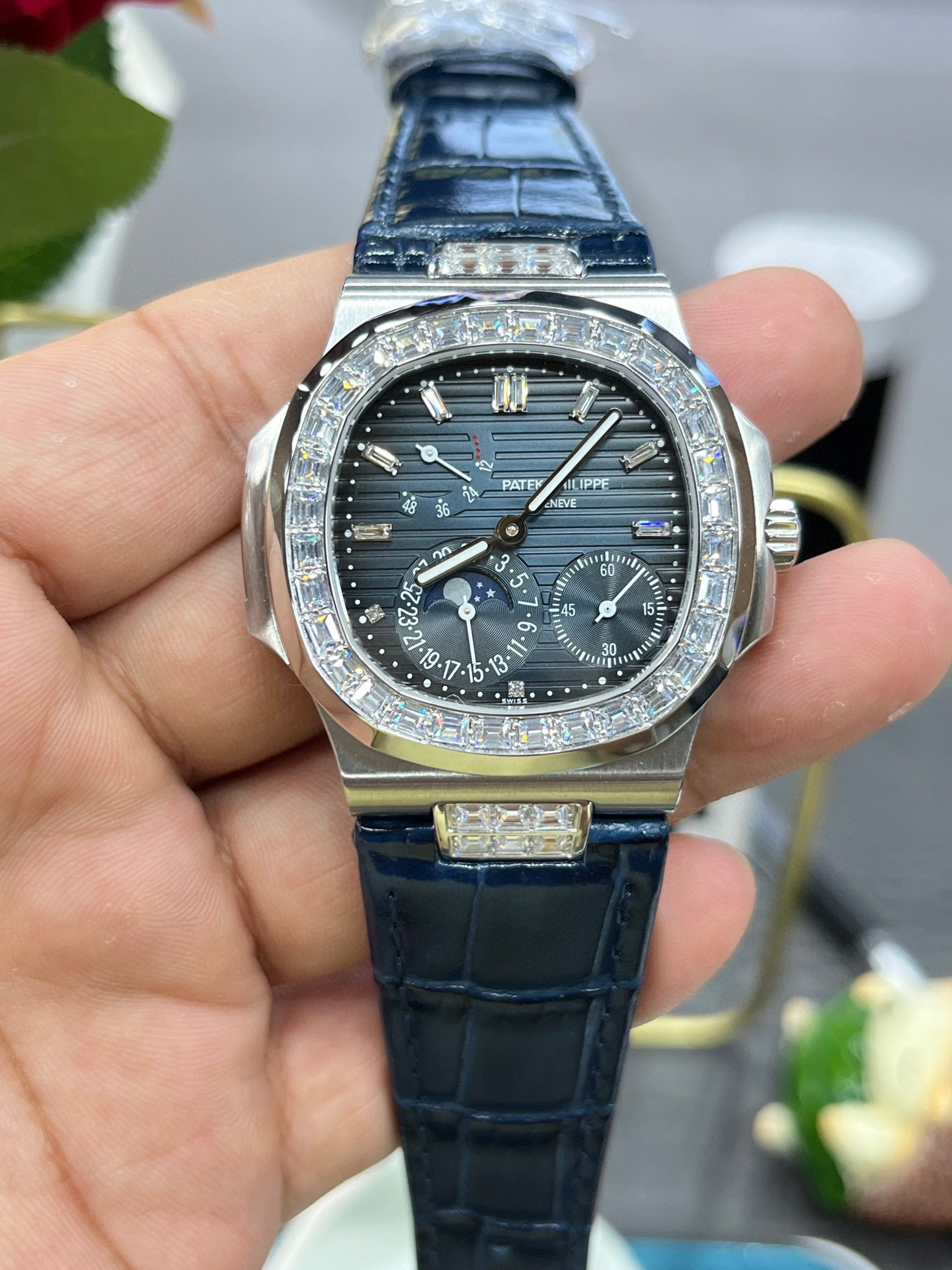 Patek Philippe Nautilus 5724G-001