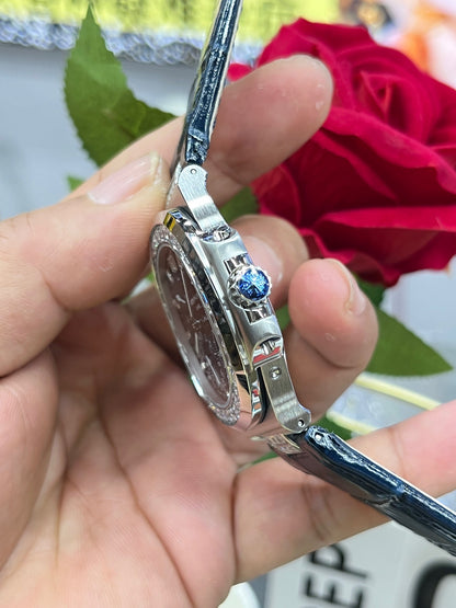 Patek Philippe Nautilus 5724G-001