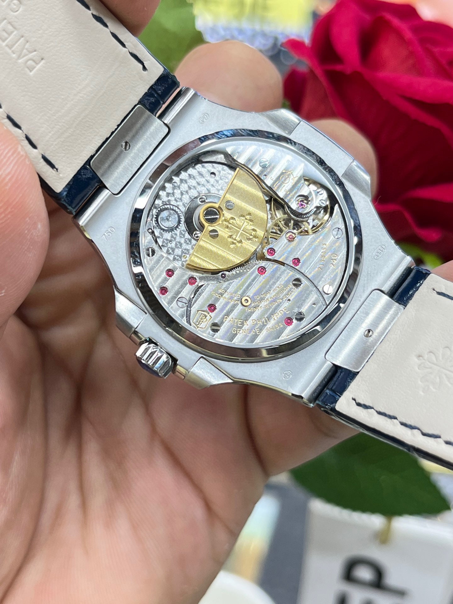 Patek Philippe Nautilus 5724G-001