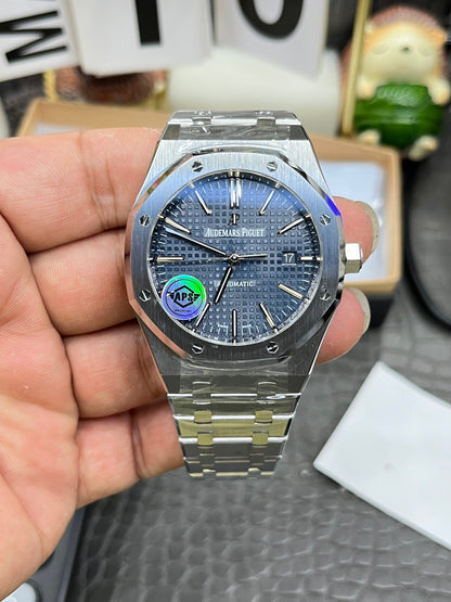 Audemars Piguet Royal Oak 15400ST.OO.1220ST.03