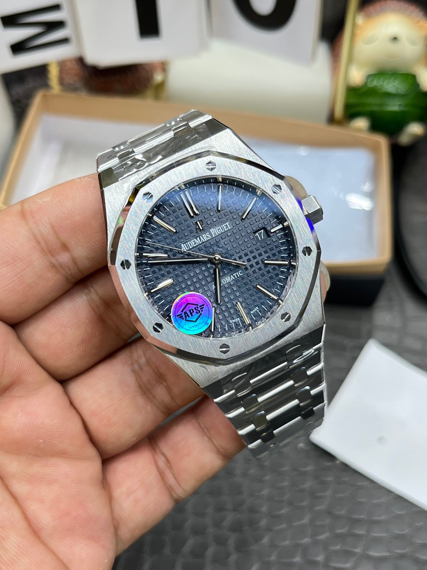 Audemars Piguet Royal Oak 15400ST.OO.1220ST.03