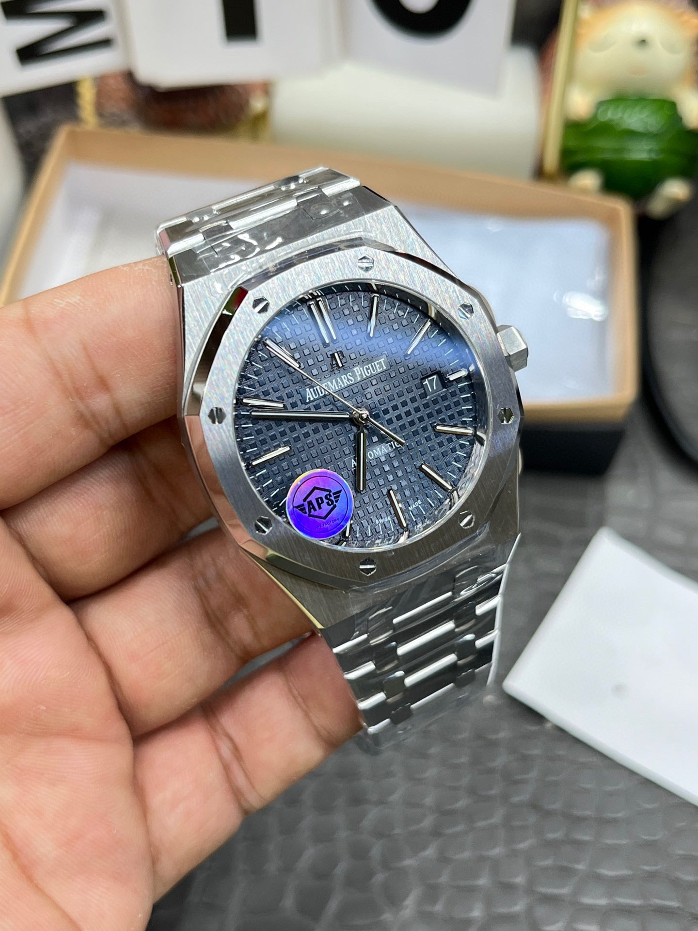 Audemars Piguet Royal Oak 15400ST.OO.1220ST.03