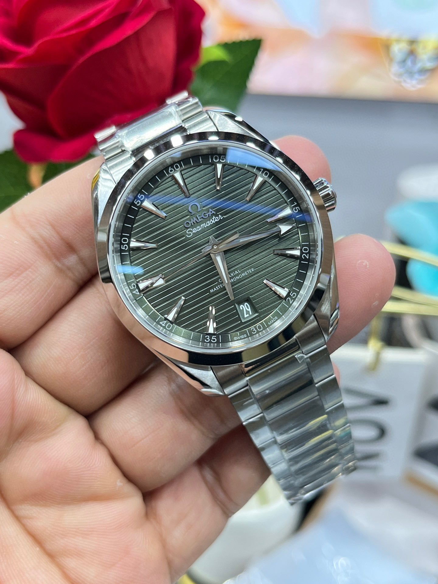 Omega Seamaster Aqua Terra 150M 220.10.41.21.10.001